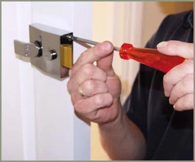 Locksmith Solution Services St Louis, MO 314-800-0757 Locksmith Solution Services St Louis, MO 314-800-0757 - 68-44-11